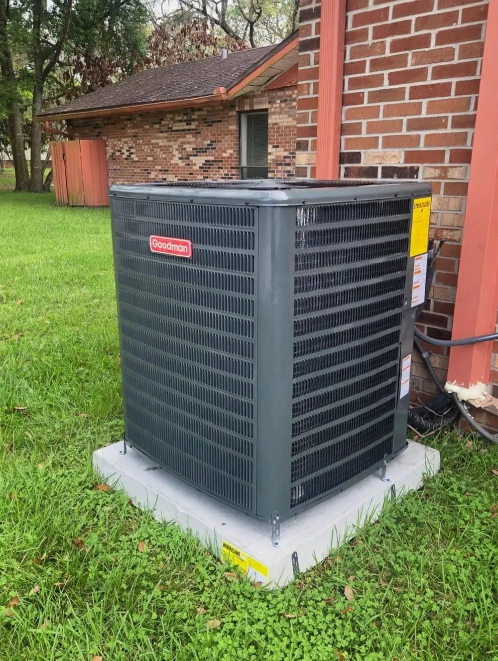 New condenser installed by Mendoza Heating and Air in Brandon, FL
